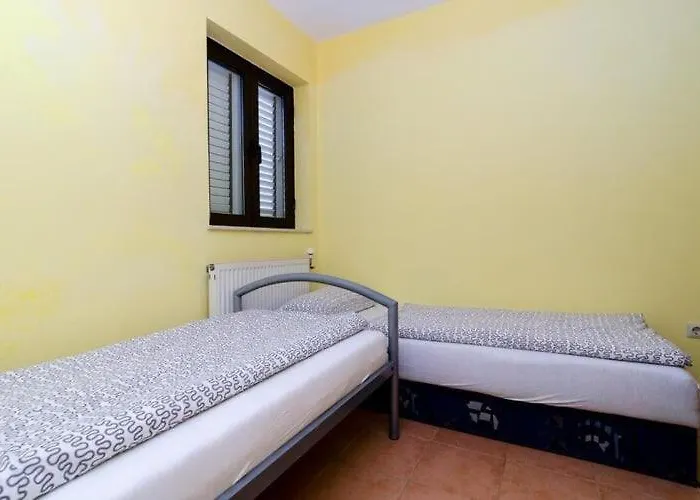 Leme - Two Bedroom With Balcony And Sea View Ap1 아파트 Drače